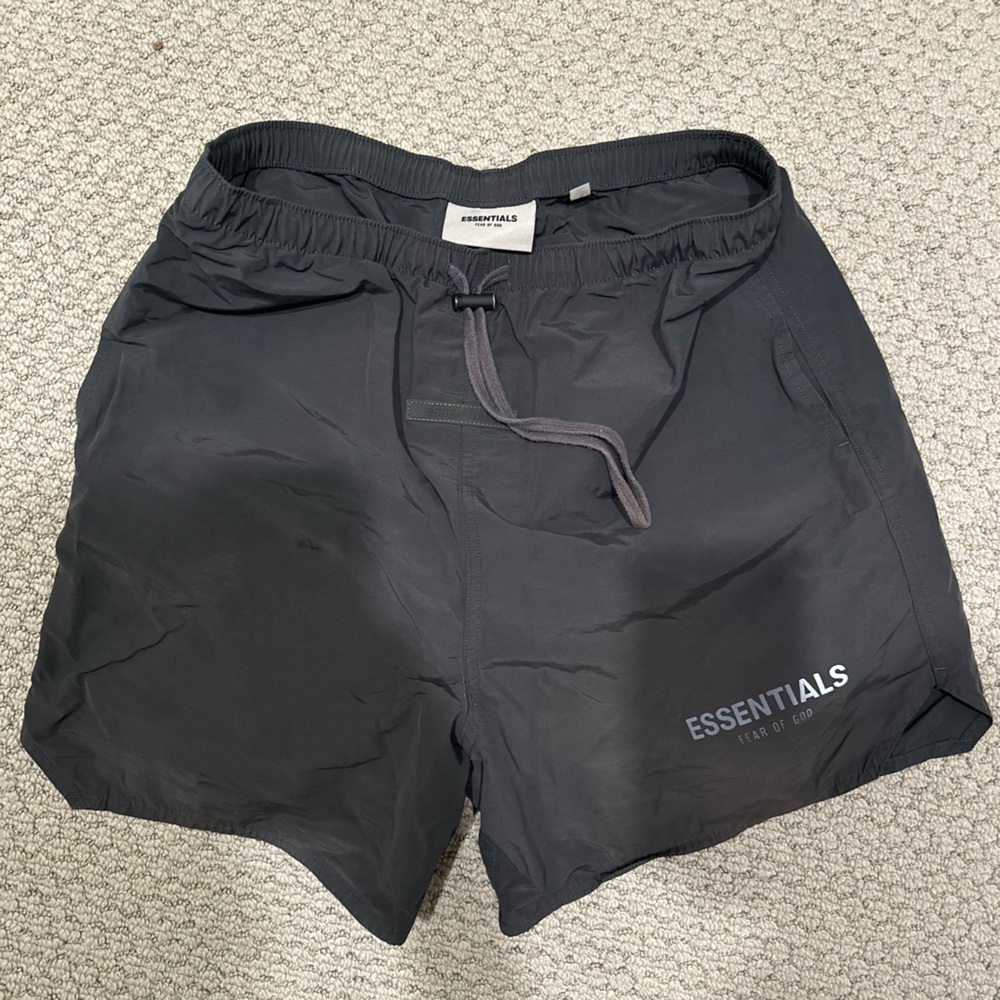 Mens Fear of God Essentials Volley Shorts Size Small